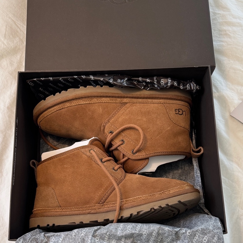 UGG Men's Tan Chukka Boots